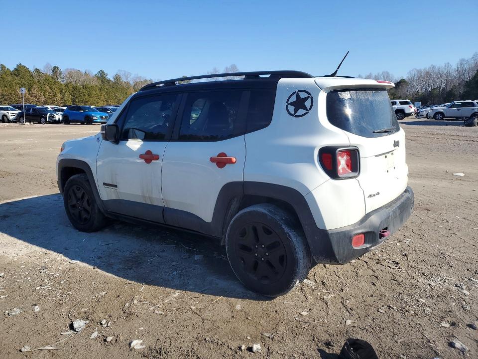 Photo 2 from auction – 2017 JEEP RENEGADE with VIN ZACCJBCB8HPE95993