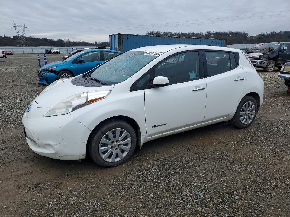 NISSAN LEAF 2015 with VIN 1N4AZ0CP5FC308829 - Photo from auction