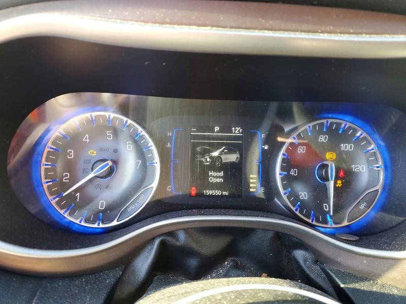 Photo 9 from auction – 2018 CHRYSLER PACIFICA with VIN 2C4RC1FG2JR279144
