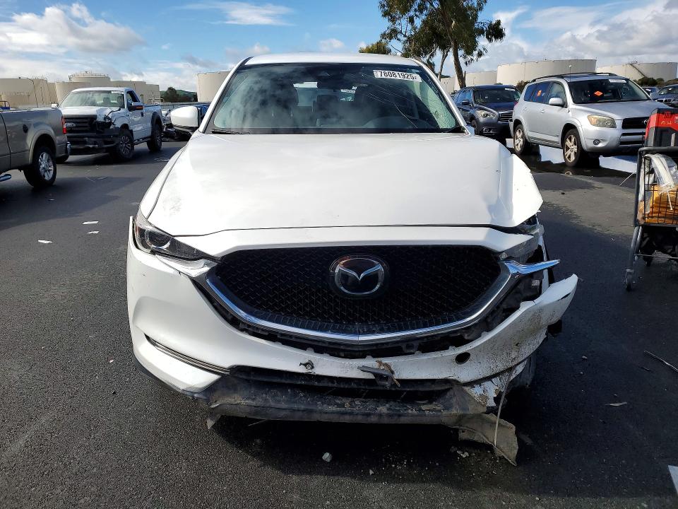 Photo 5 from auction – 2018 MAZDA CX-5 with VIN JM3KFACM4J0319714