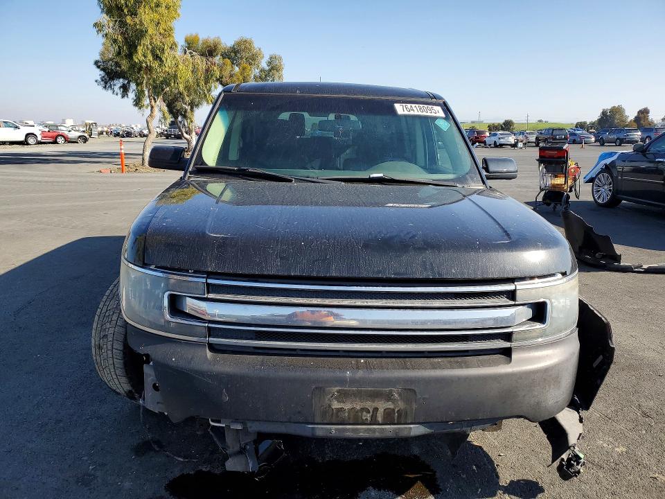 Photo 5 from auction – 2014 FORD FLEX SEL with VIN 2FMGK5C89EBD23343