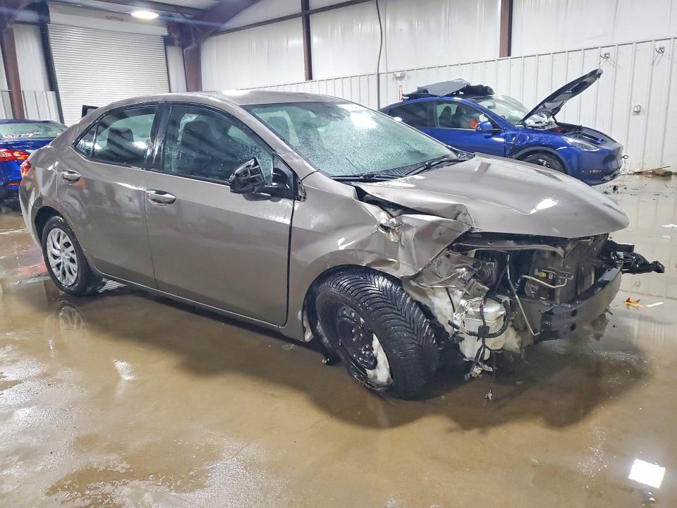Photo 4 from auction – 2017 TOYOTA COROLLA L with VIN 2T1BURHE0HC910704