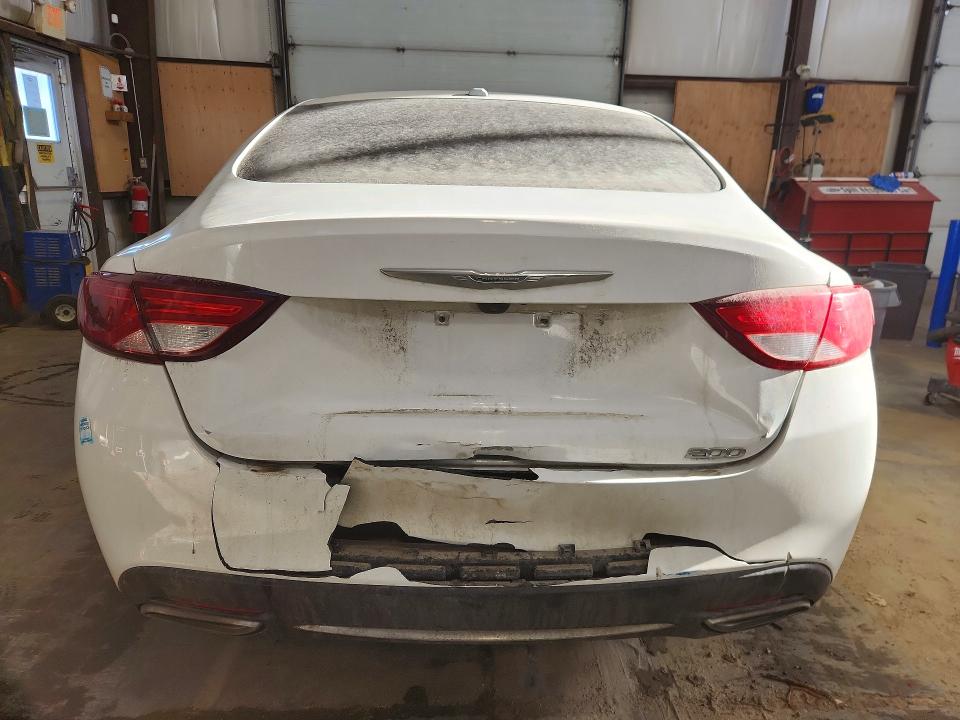 Photo 6 from auction – 2015 CHRYSLER 200 with VIN 1C3CCCAG2FN740764