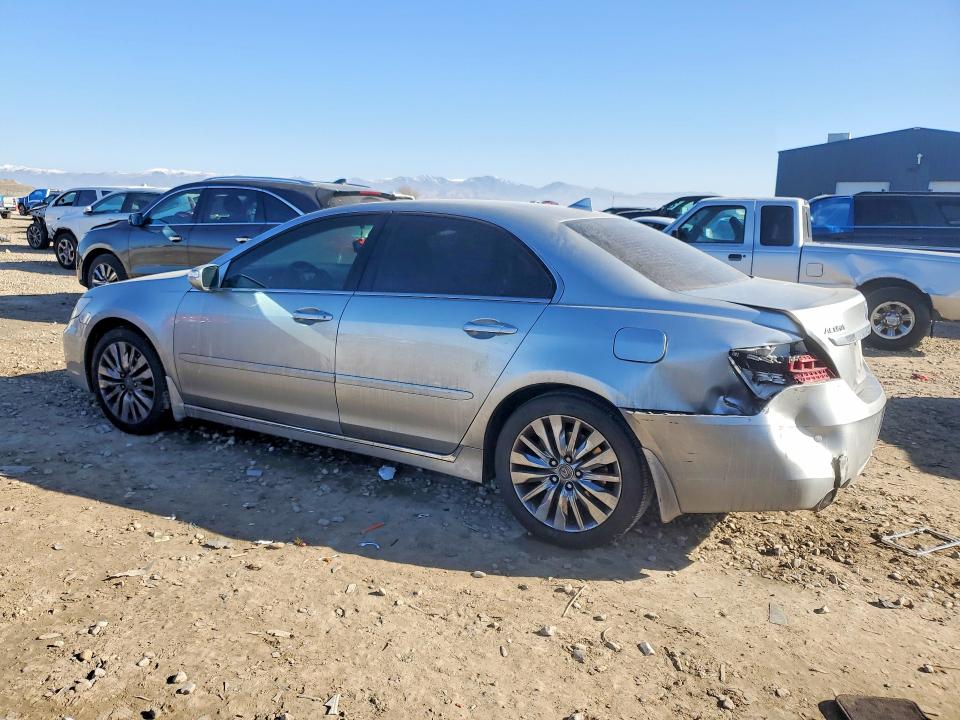 Photo 2 from auction – 2012 ACURA RL with VIN JH4KB2F66CC000242