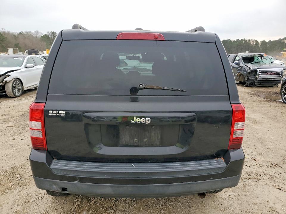 Photo 6 from auction – 2017 JEEP PATRIOT with VIN 1C4NJPBB8HD157693