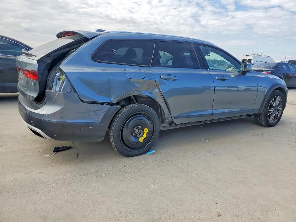 Photo 3 from auction – 2017 VOLVO V90 CROSS with VIN YV4A22NL3H1007752