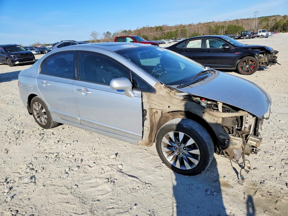 Photo 4 from auction – 2009 HONDA CIVIC EXL with VIN 2HGFA16959H516366