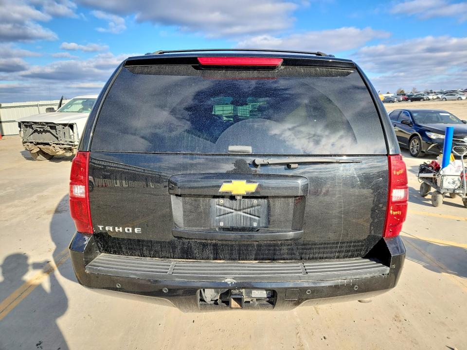 Photo 6 from auction – 2013 CHEVROLET TAHOE with VIN 1GNSCBE0XDR344643