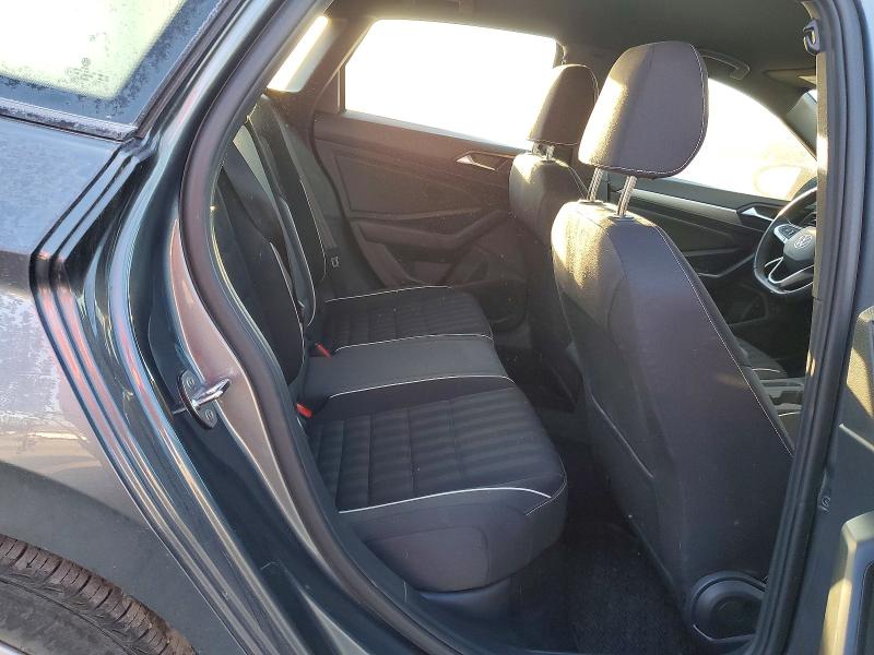 Photo 10 from auction – 2024 VOLKSWAGEN JETTA with VIN 3VWAM7BU9RM041929