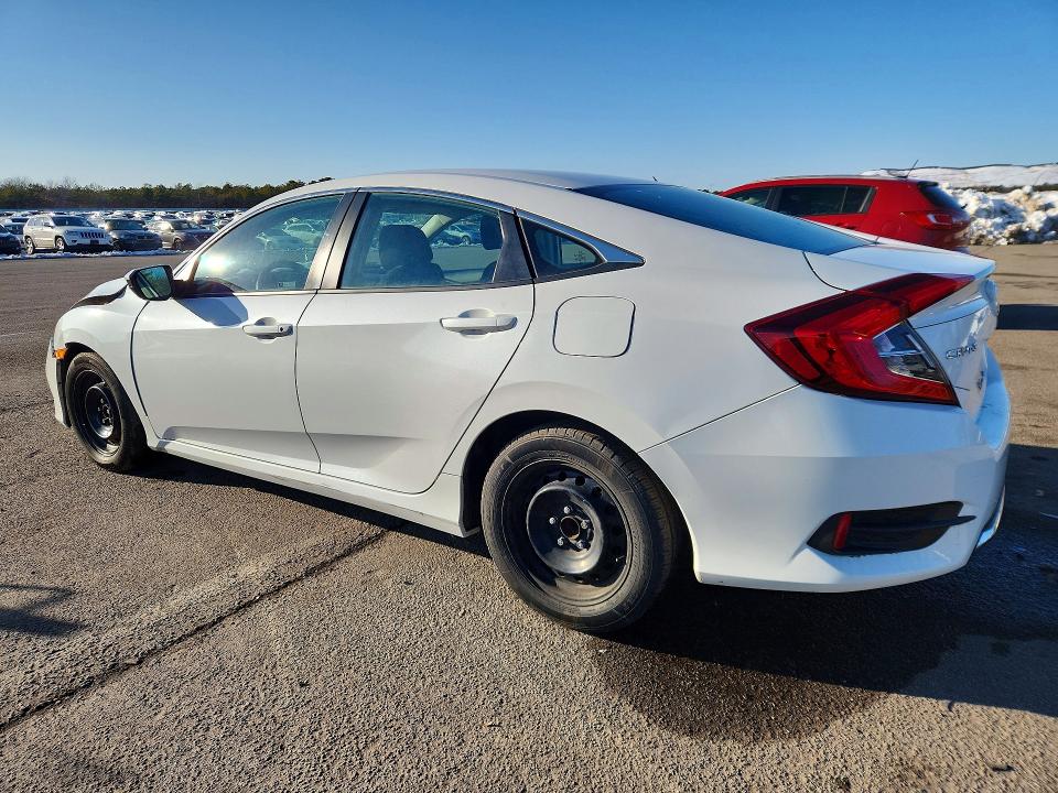 Photo 2 from auction – 2019 HONDA CIVIC with VIN 2HGFC2F62KH584488