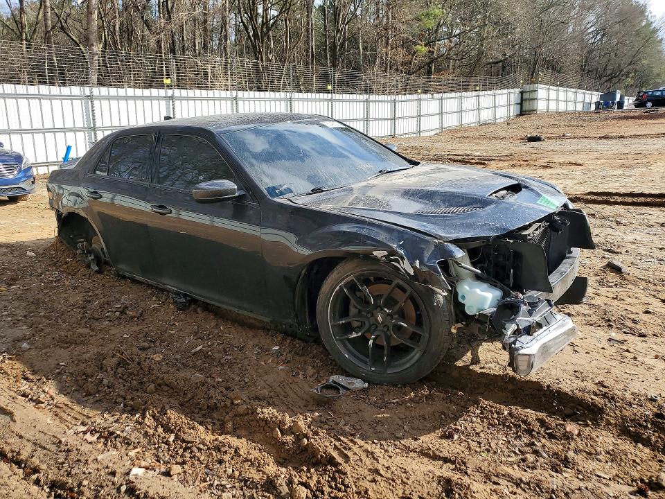 Photo 4 from auction – 2019 CHRYSLER 300 with VIN 2C3CCABT5KH601280