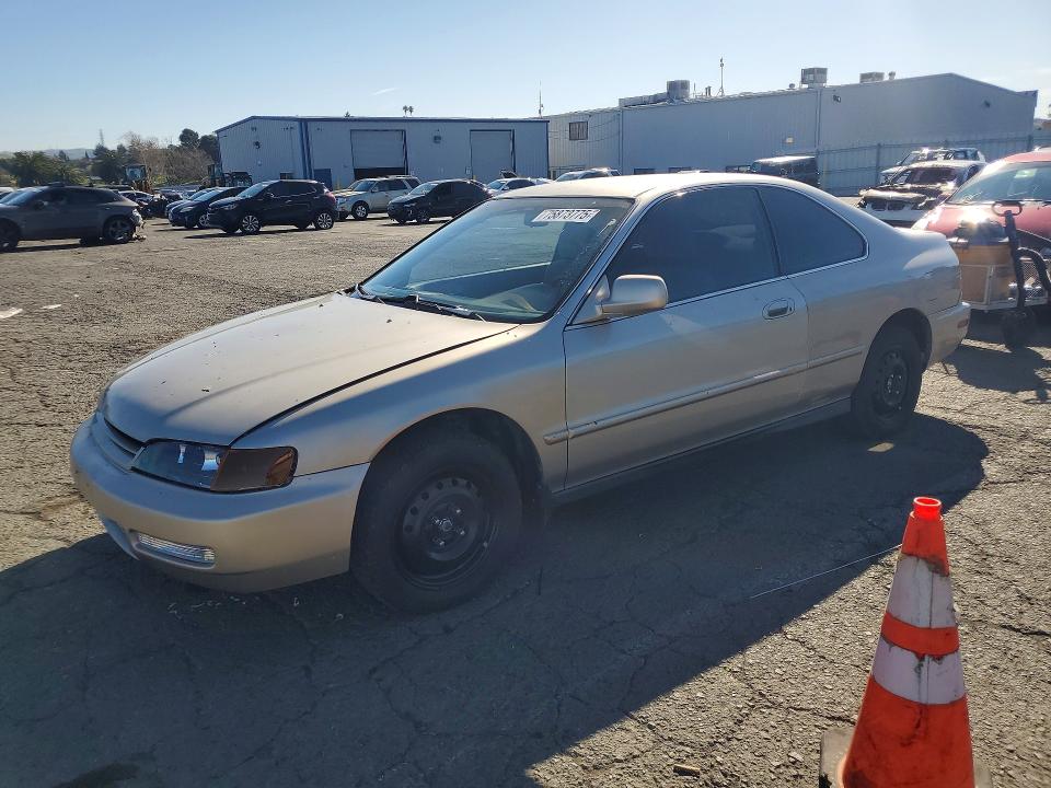 Photo 1 from auction – 1996 HONDA ACCORD with VIN 1HGCD7238TA017419