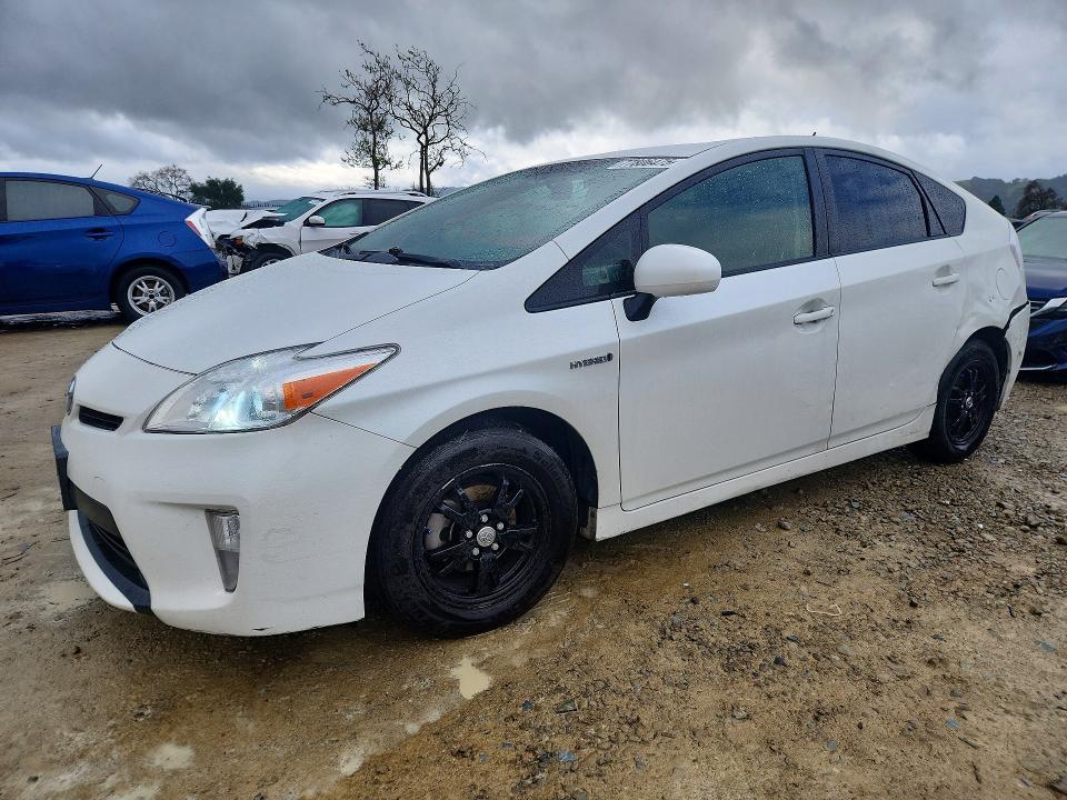 TOYOTA PRIUS 2014 with VIN JTDKN3DU4E1739589 - Photo from auction
