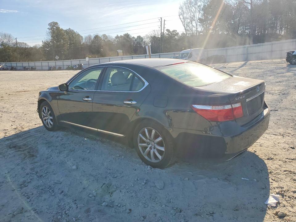 Photo 2 from auction – 2007 LEXUS LS 460 with VIN JTHBL46F075041050
