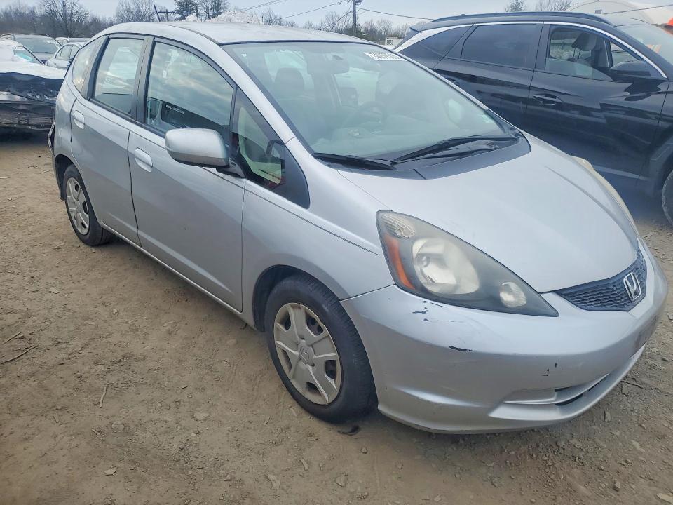 Photo 4 from auction – 2012 HONDA FIT with VIN JHMGE8H38CS000896
