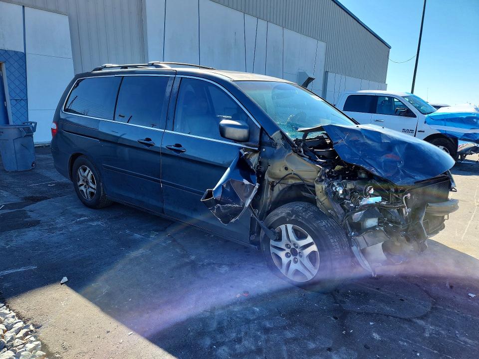 Photo 4 from auction – 2005 HONDA ODYSSEY with VIN 5FNRL38705B093063