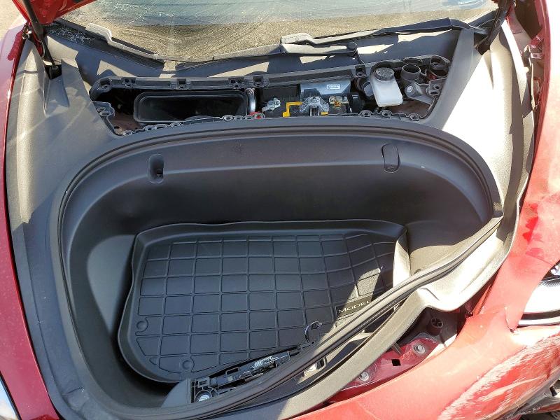 Photo 11 from auction – 2018 TESLA MODEL 3 with VIN 5YJ3E1EA2JF012952