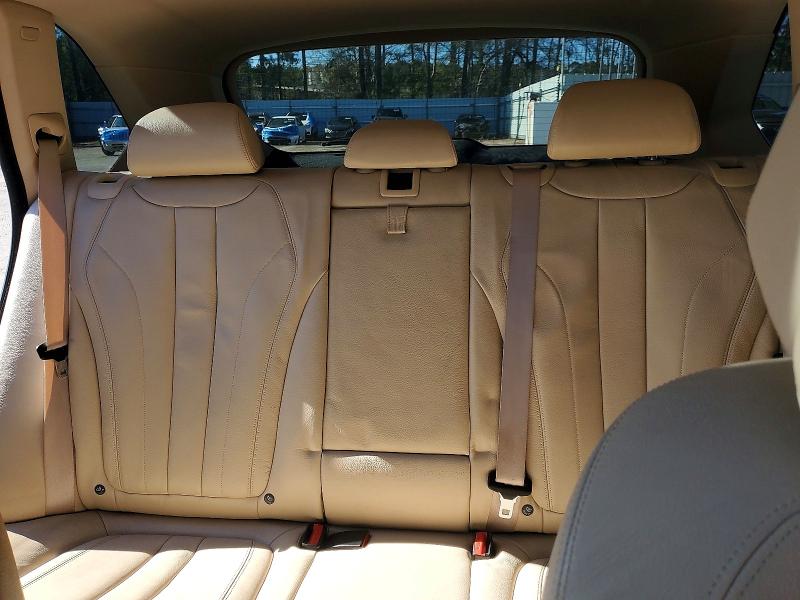 Photo 10 from auction – 2016 BMW X5 XDRIVE3 with VIN 5UXKR0C50G0P20087