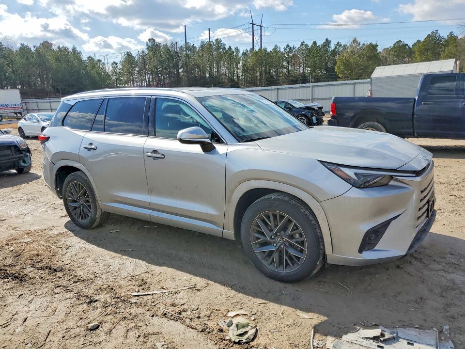 Photo 4 from auction – 2024 LEXUS TX with VIN 5TDAAAB67RS010303