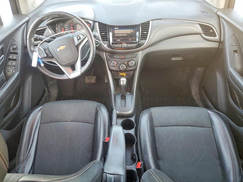 Photo 8 from auction – 2021 CHEVROLET TRAX with VIN KL7CJPSB6MB344649