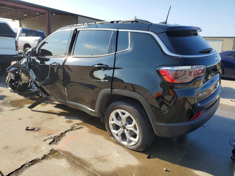 Photo 2 from auction – 2025 JEEP COMPASS with VIN 3C4NJDBN2ST610362
