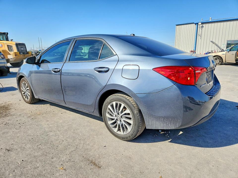 Photo 2 from auction – 2018 TOYOTA COROLLA with VIN 5YFBURHE4JP818534