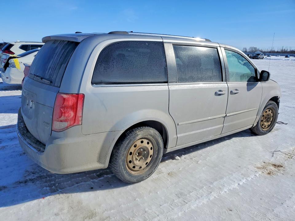 Photo 3 from auction – 2017 DODGE GRAND CARA with VIN 2C4RDGDG1HR728357
