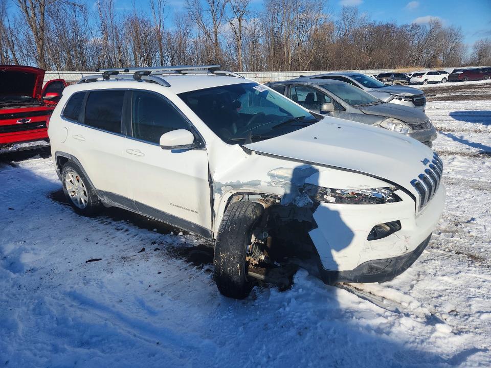 Photo 4 from auction – 2017 JEEP CHEROKEE with VIN 1C4PJMCS7HW605867