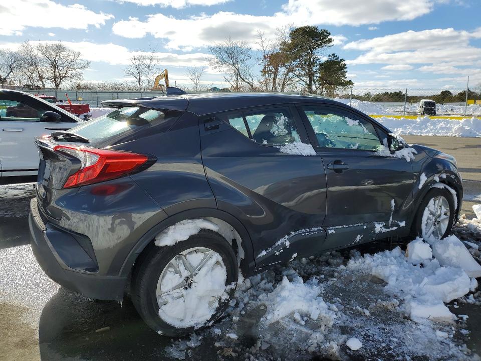 Photo 3 from auction – 2021 TOYOTA C-HR with VIN NMTKHMBX5MR124737