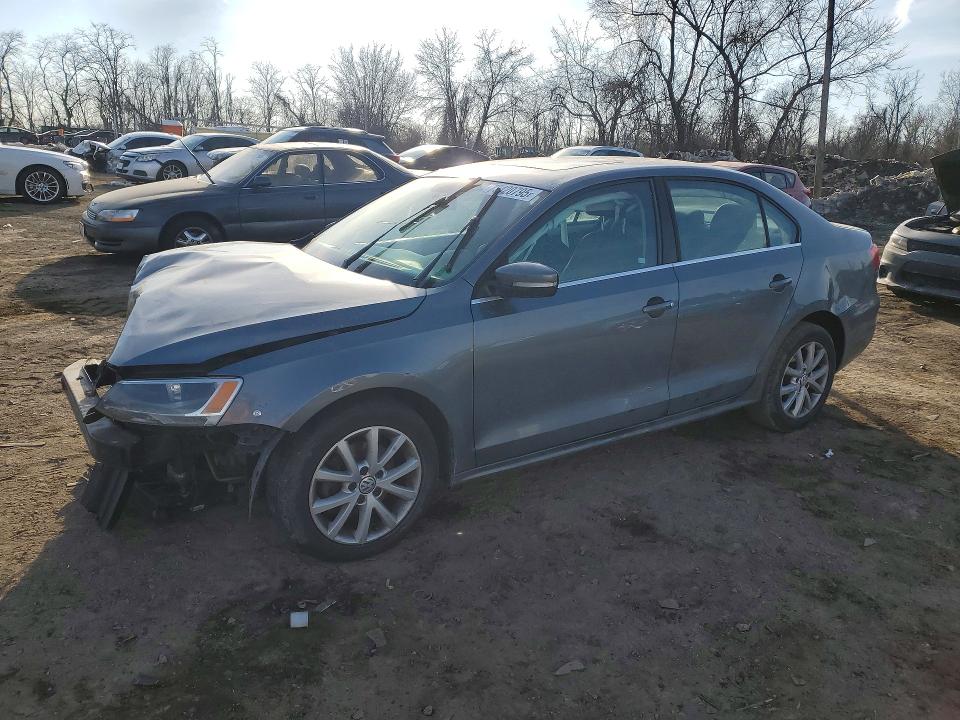 VOLKSWAGEN JETTA 2013 with VIN 3VWDP7AJ2DM445885 - Photo from auction