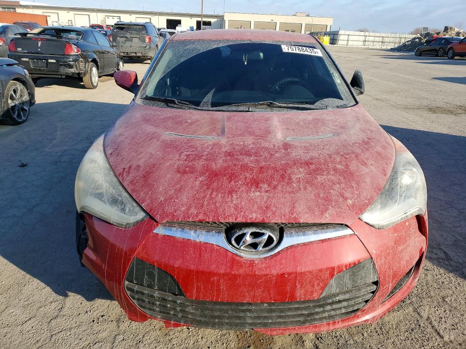Photo 5 from auction – 2015 HYUNDAI VELOSTER with VIN KMHTC6AD3FU229309