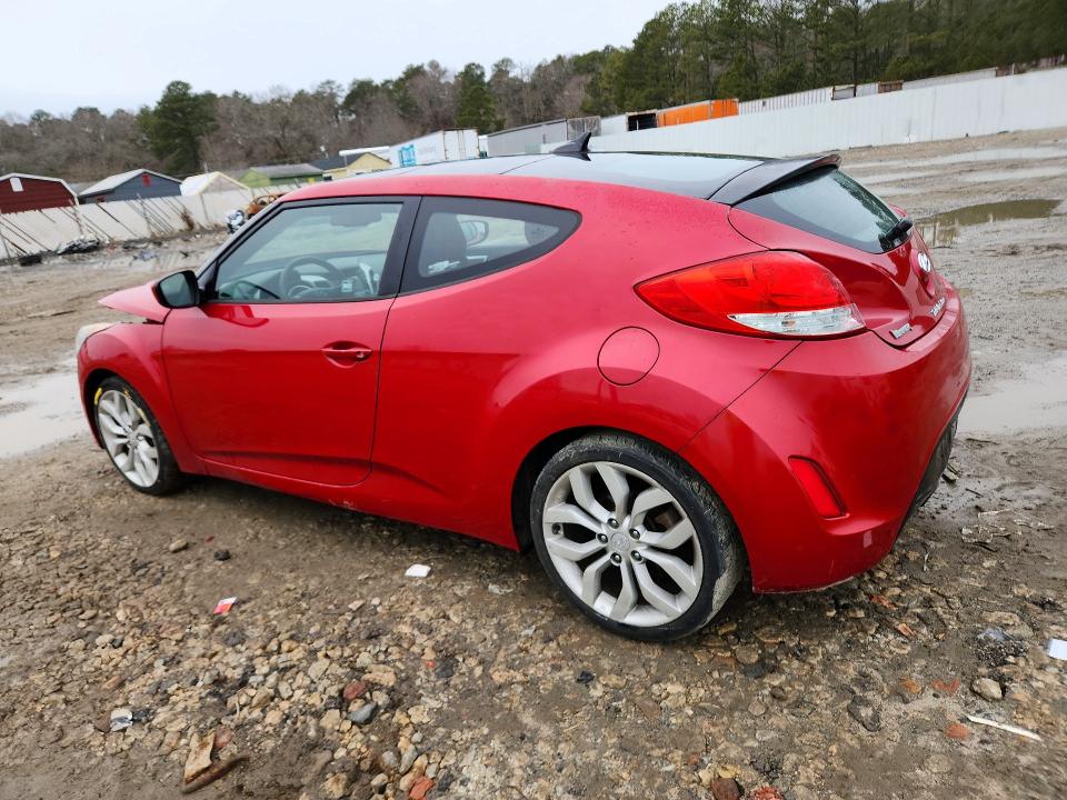 Photo 2 from auction – 2013 HYUNDAI VELOSTER with VIN KMHTC6ADXDU143864