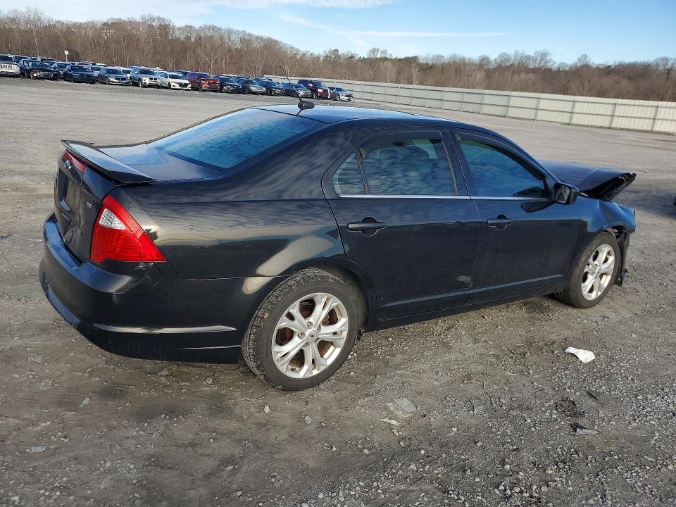 Photo 3 from auction – 2012 FORD FUSION with VIN 3FAHP0HA1CR336911