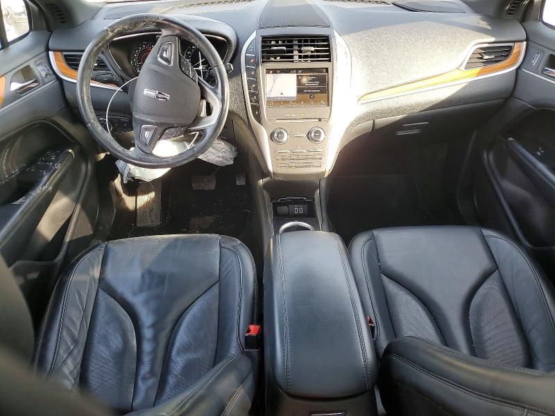 Photo 8 from auction – 2019 LINCOLN MKC with VIN 5LMCJ2C93KUL48010