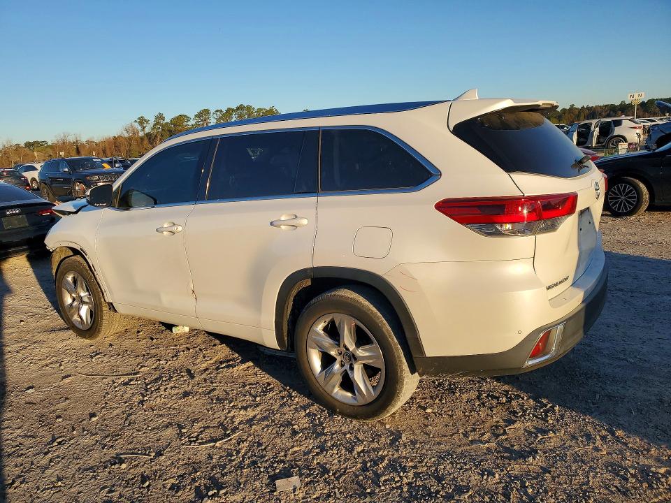 Foto 2 de la subasta – 2018 TOYOTA HIGHLANDER con VIN 5TDYZRFH0JS253019