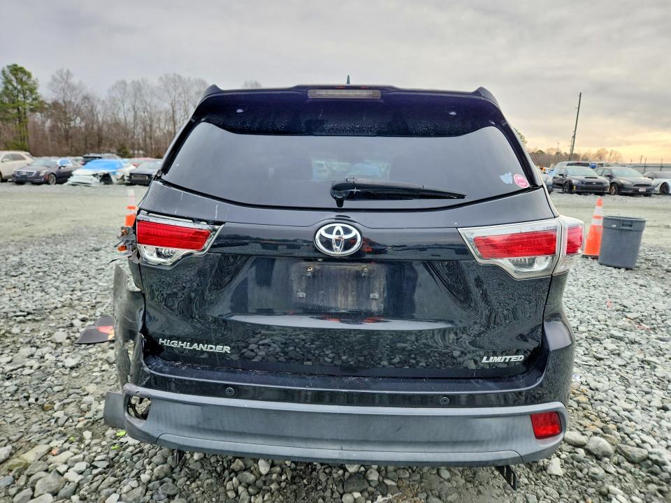Photo 6 from auction – 2014 TOYOTA HIGHLANDER with VIN 5TDYKRFH0ES023068