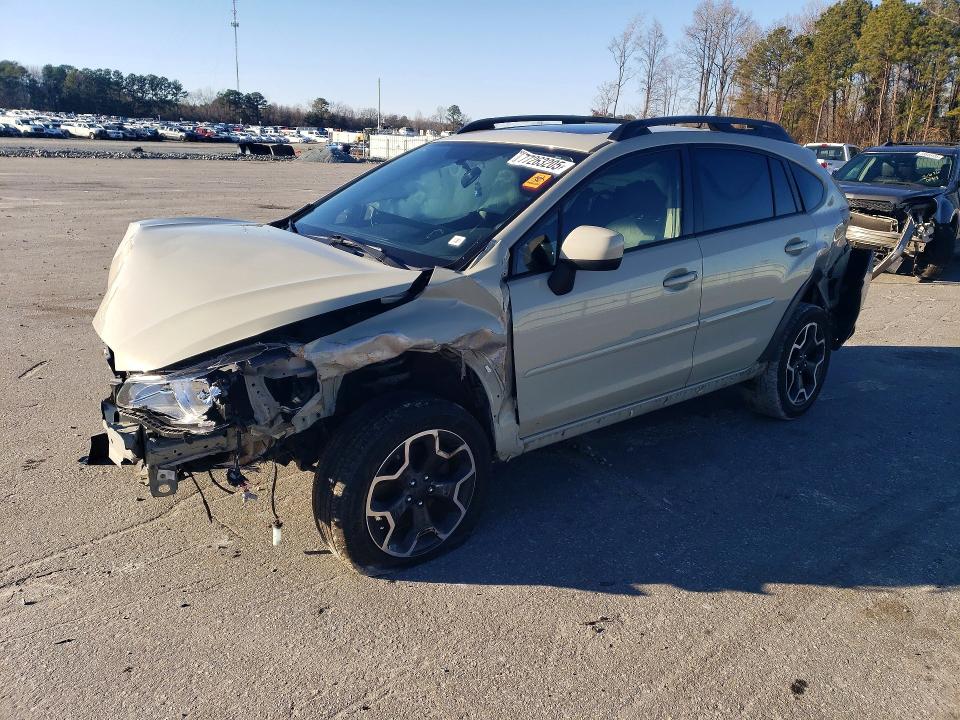 SUBARU XV CROSSTREK 2014 with VIN JF2GPAKC4E8203135 - Photo from auction