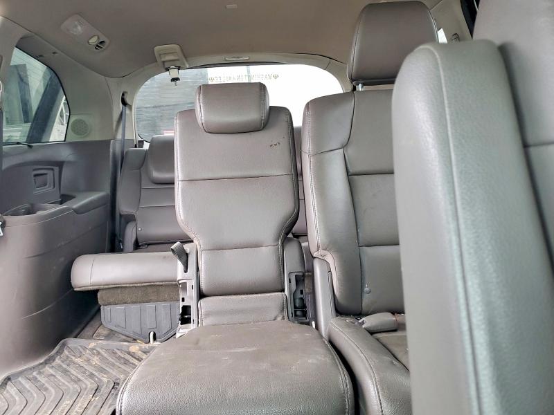 Photo 10 from auction – 2014 HONDA ODYSSEY with VIN 5FNRL5H95EB015861