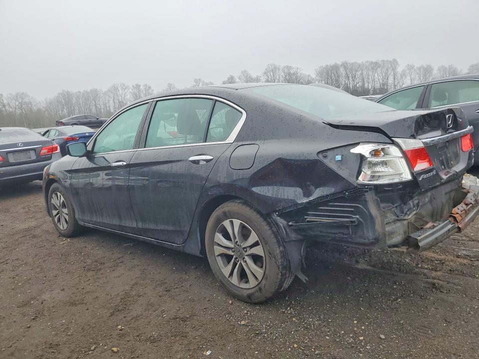 Photo 2 from auction – 2015 HONDA ACCORD LX with VIN 1HGCR2F33FA239580