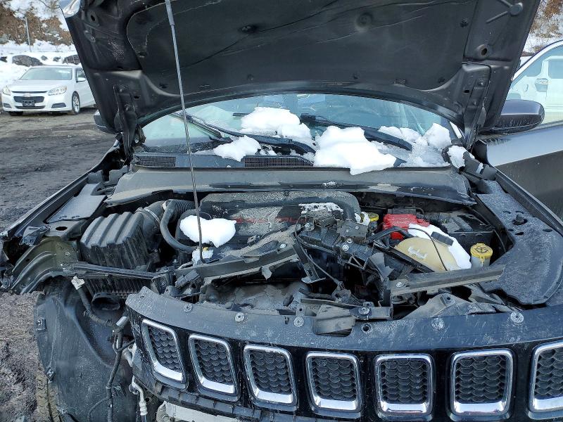 Photo 12 from auction – 2019 JEEP COMPASS with VIN 3C4NJDBB8KT786659