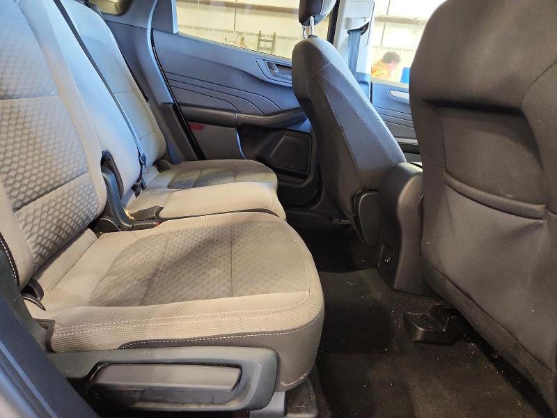 Photo 11 from auction – 2022 FORD ESCAPE with VIN 1FMCU9G67NUA43939