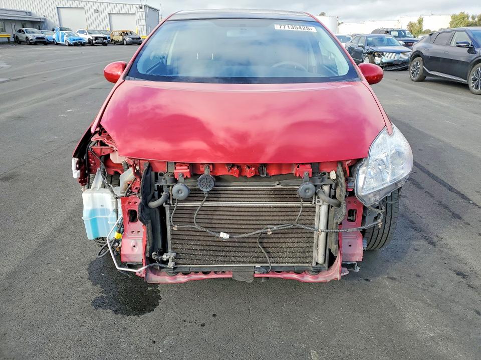 Photo 5 from auction – 2015 TOYOTA PRIUS with VIN JTDKN3DU1F0469762