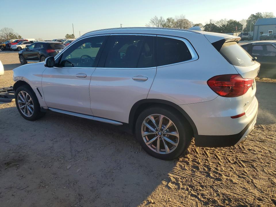 Photo 2 from auction – 2019 BMW X3 with VIN 5UXTR7C50KLF33424