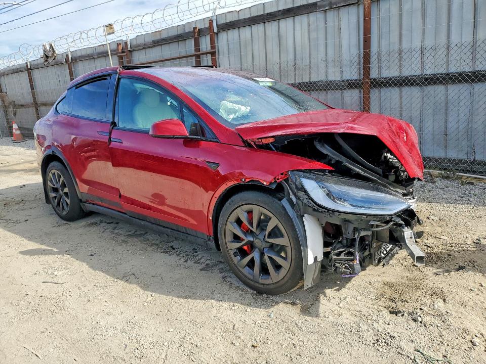 Photo 4 from auction – 2025 TESLA MODEL X with VIN 7SAXCBE66SF463508