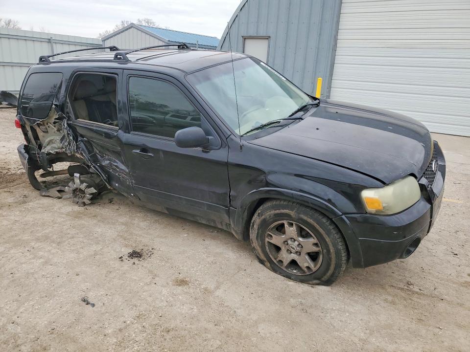 Photo 4 from auction – 2007 FORD ESCAPE with VIN 1FMCU04117KB27287