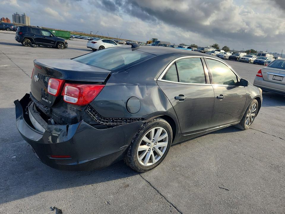 Photo 3 from auction – 2015 CHEVROLET MALIBU with VIN 1G11D5SL3FF149207