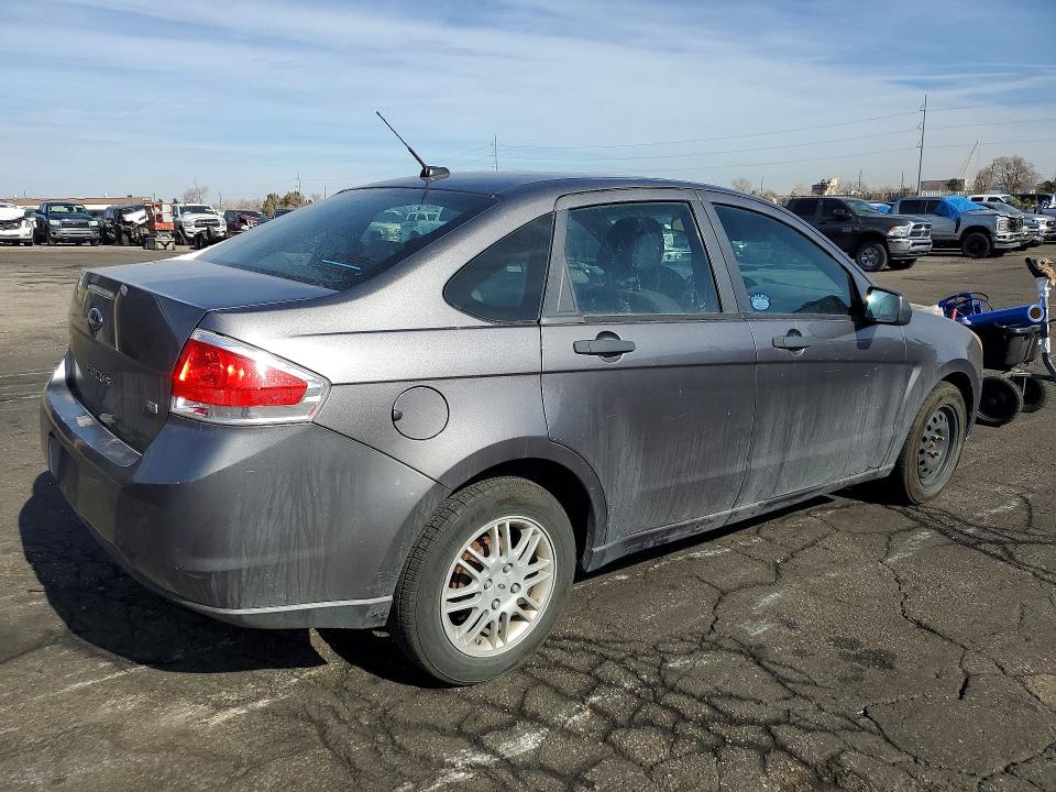 Photo 3 from auction – 2010 FORD FOCUS with VIN 1FAHP3FN8AW201118