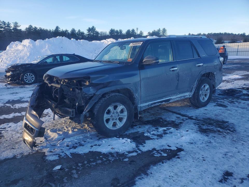 TOYOTA 4RUNNER SR 2016 with VIN JTEBU5JRXG5299643 - Photo from auction