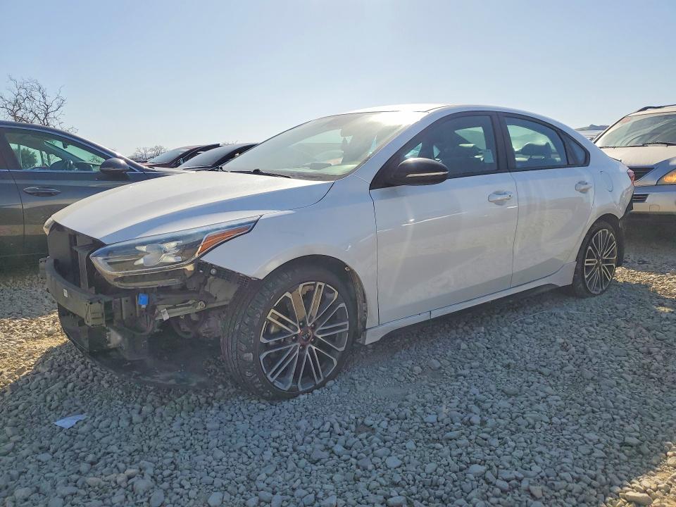 KIA FORTE 2020 with VIN 3KPF44AC1LE242354 - Photo from auction