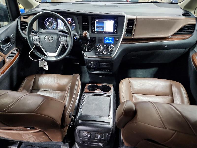 Photo 8 from auction – 2020 TOYOTA SIENNA XLE with VIN 5TDDZ3DC3LS237032